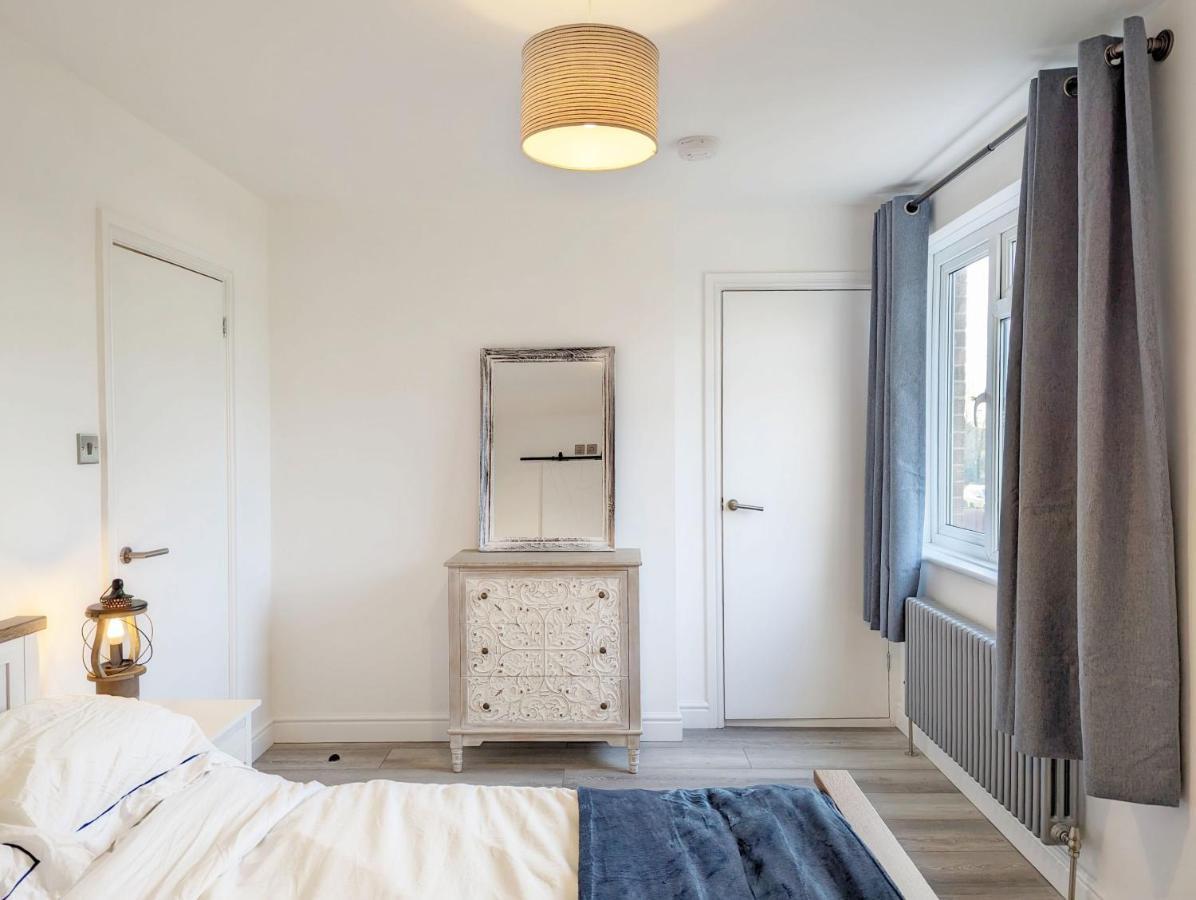 Malthouse Cottage Вест-Віттерінг Екстер'єр фото