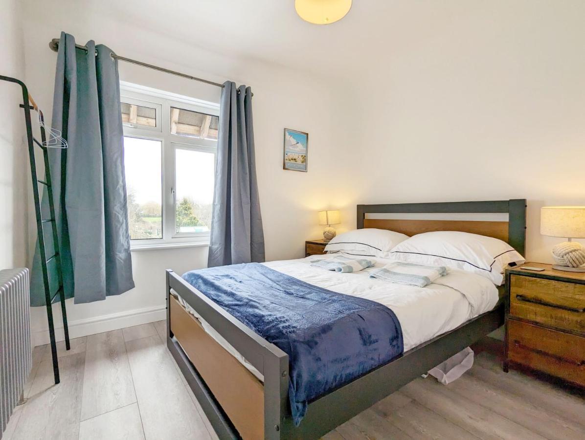 Malthouse Cottage Вест-Віттерінг Екстер'єр фото